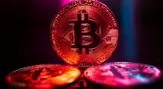 加密货币法案折戟美国参议院 比特币、以太币跌至6月以来最低